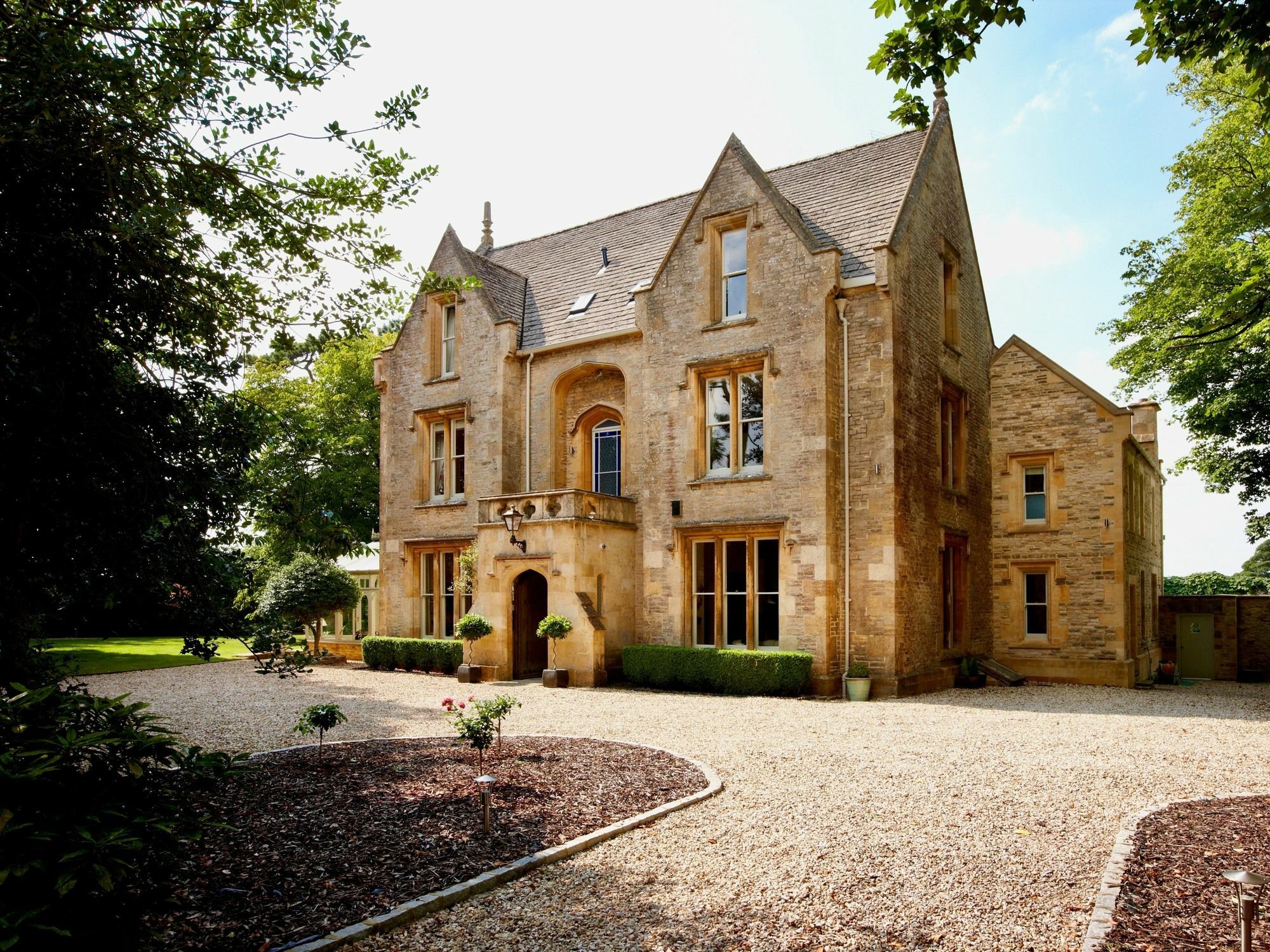 Crestow House Hotel Cheltenham Exterior photo